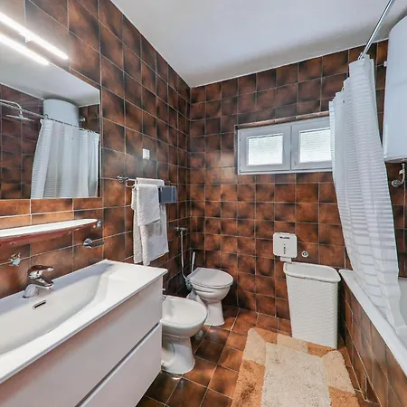 Apartment Amazing In