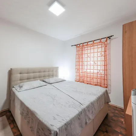 Apartment Amazing In *